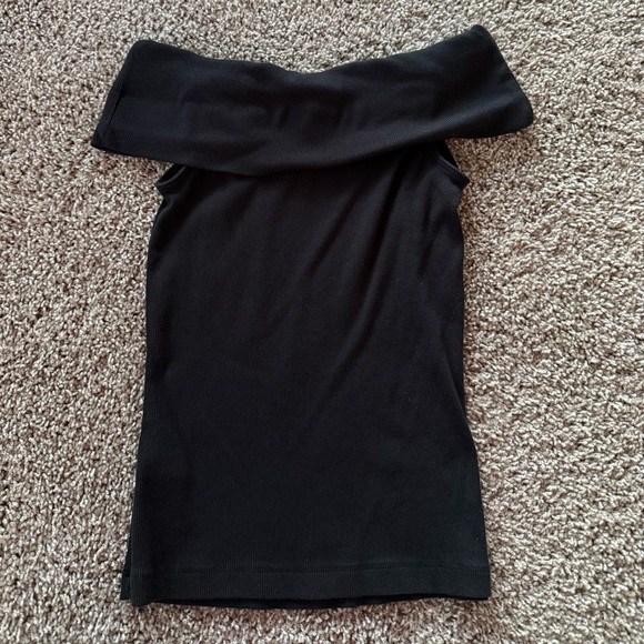 Pilcro Long Sleeve Off the Shoulder Twist Rib Top - Picture 4 of 4
